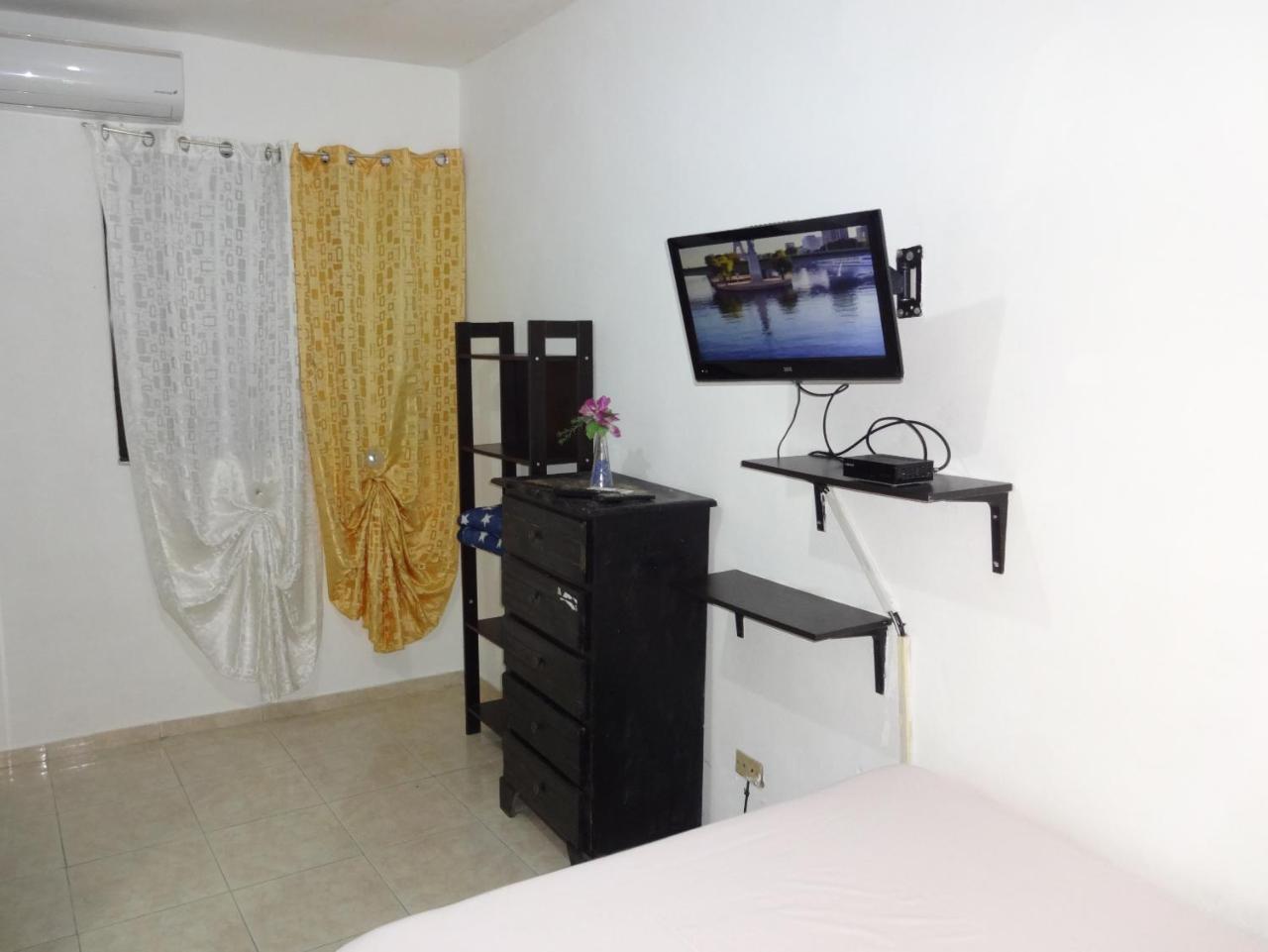 Posada El Sol, Home Near Airport Sdq Boca Chica Exterior photo